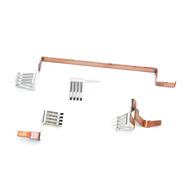 Stempelte Kupfer Silber-plattierter neuer Energie-Ladungs-Stapelstecker Stempelte Kupfer Silber-plattierter neuer Energie-Ladungs-Stapelstecker