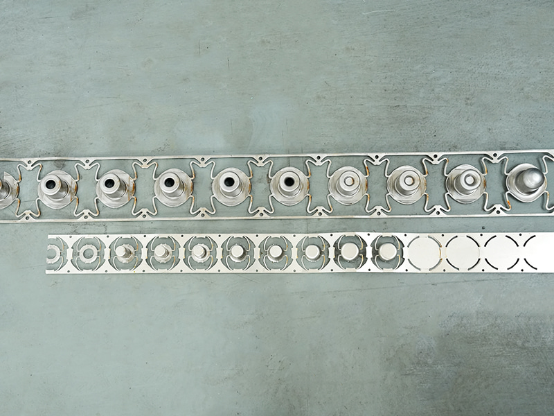 Materialstreifen und Schimmel