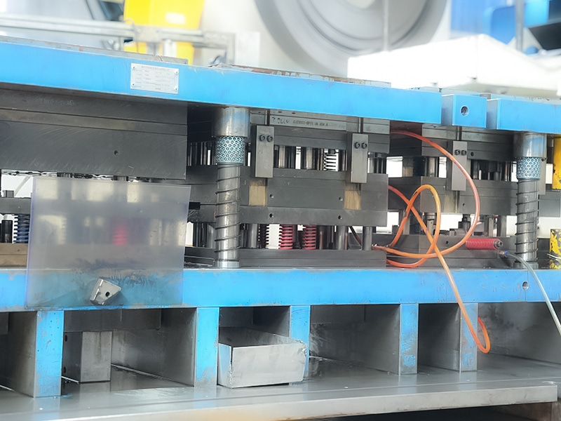 Materialstreifen und Schimmel